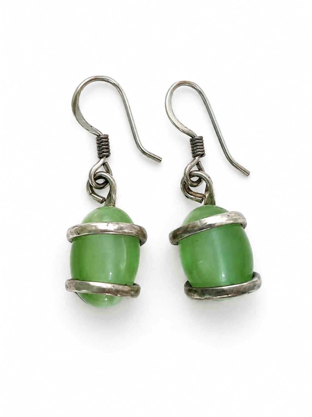 Green Cat’s Eye Barrel Bead Dangle Earrings Silver Tone Boho Artisan